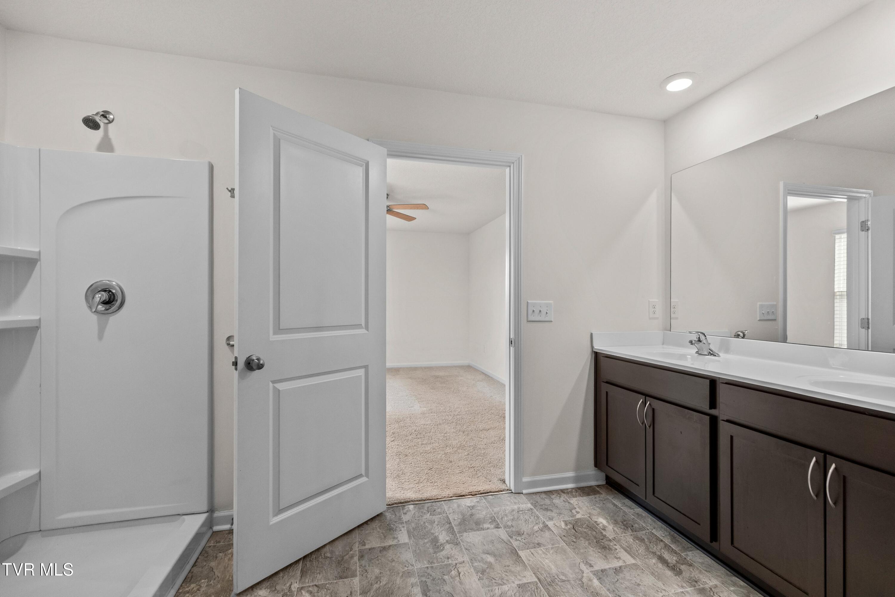 2320 Beacon Road Talbott, TN 37877 - Photo 16 of 34 008-2320BeaconRoad-JeffersonCity-TN-3787