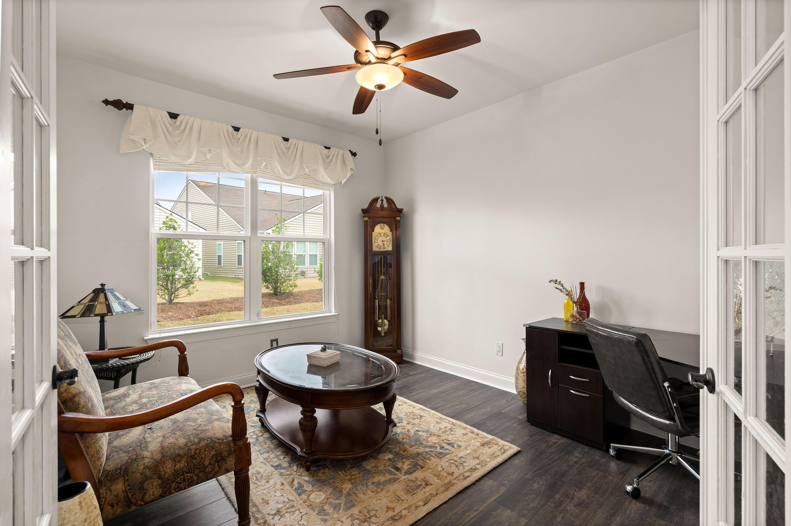629 Beach Way Summerville, SC 29486 - Photo 4 of 30 6