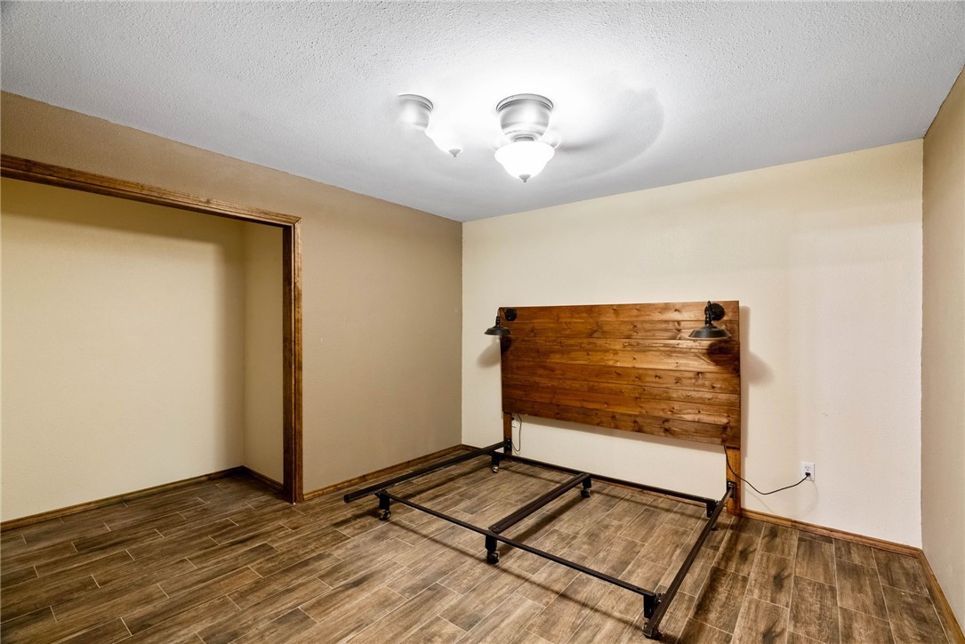 9574 County Road 245 Concepcion, TX 78349 - Photo 7 of 29 a view of an empty room and wooden floor