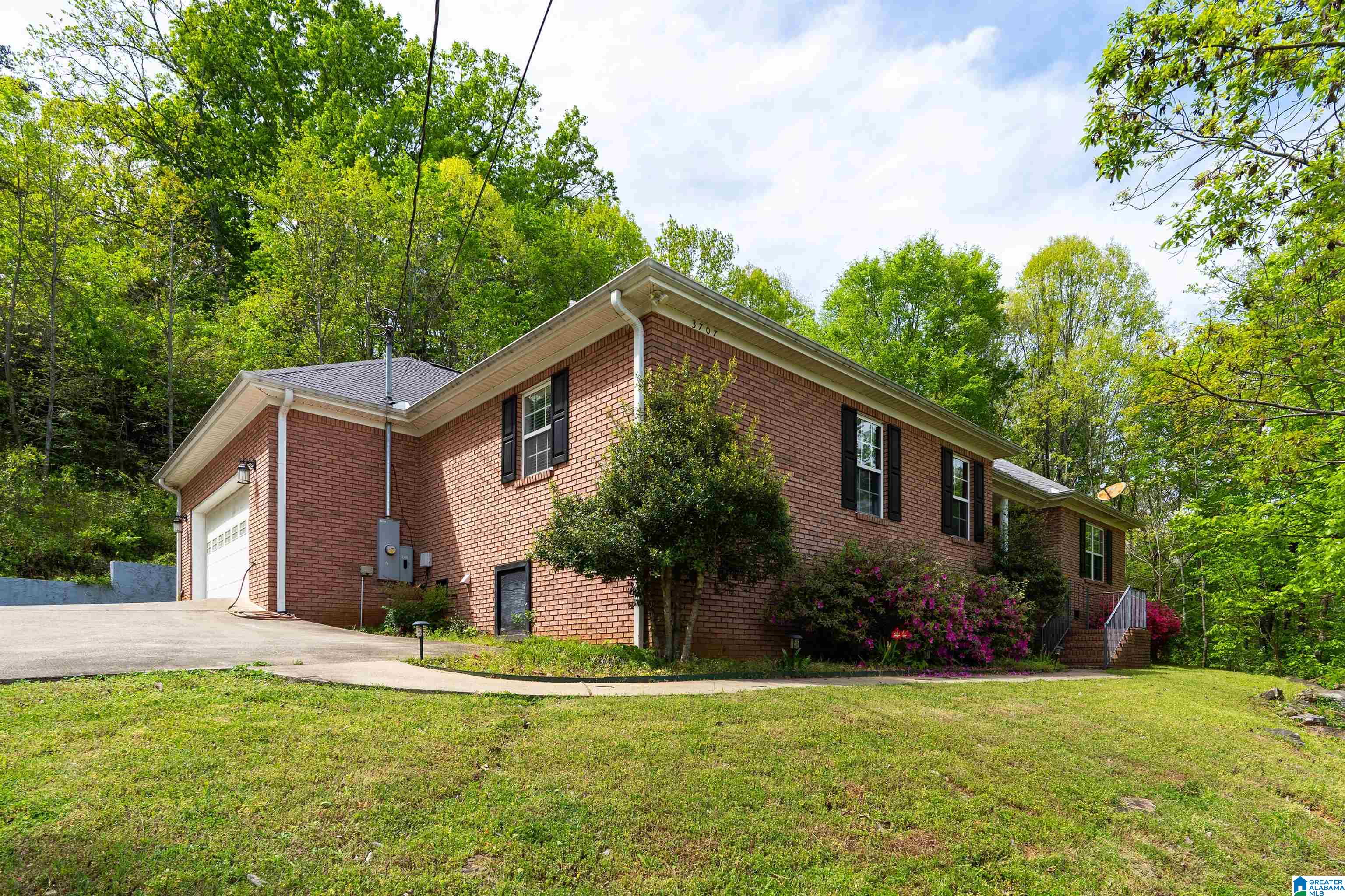 3707 Montclair Road Southwest Decatur, AL 35603 - Photo 28 of 48