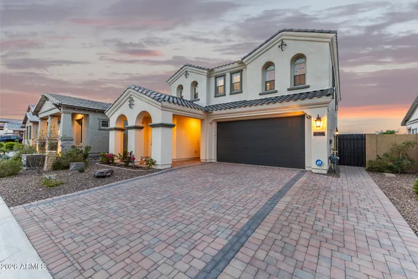 $870,000 | 5632 East Sandia Street, Mesa, AZ 85215