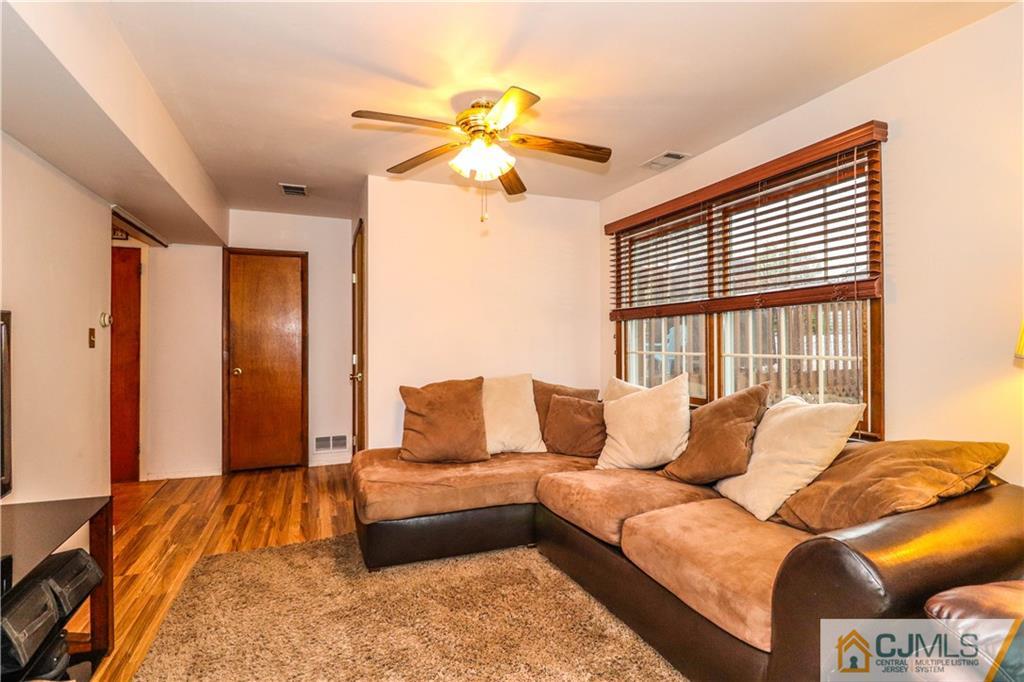 167 Winding Road Iselin, NJ 08830 - Photo 17 of 25 Gallery Image 17
