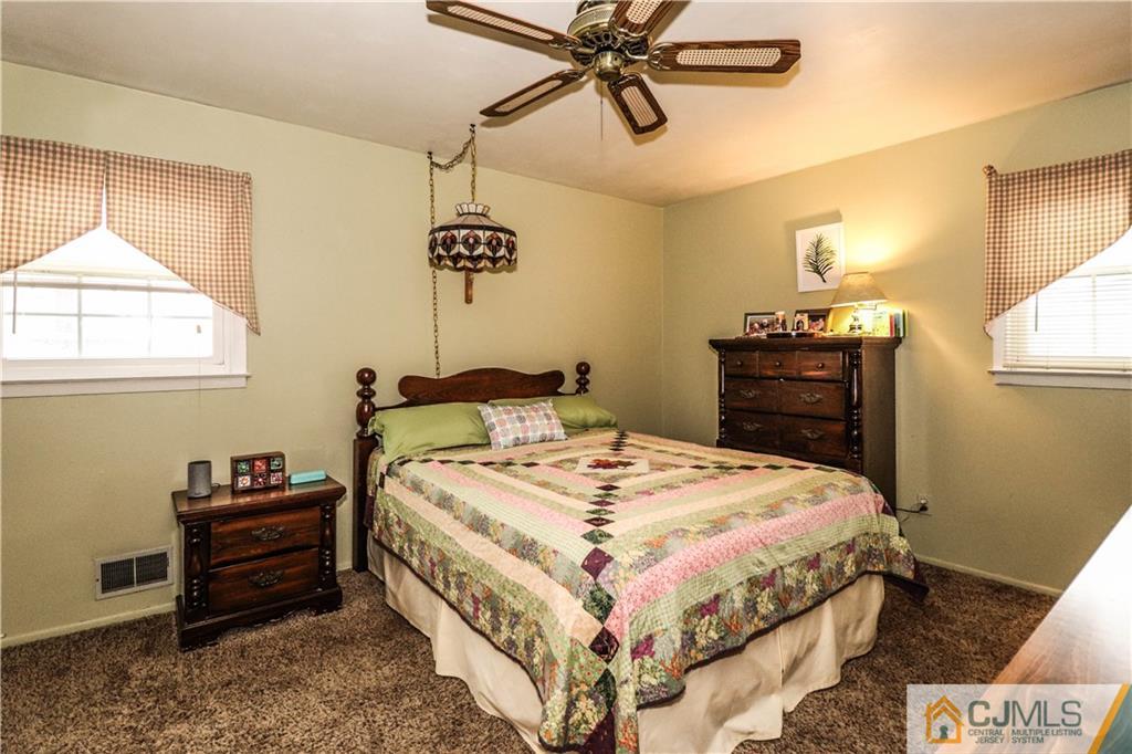 167 Winding Road Iselin, NJ 08830 - Photo 18 of 25 Gallery Image 18
