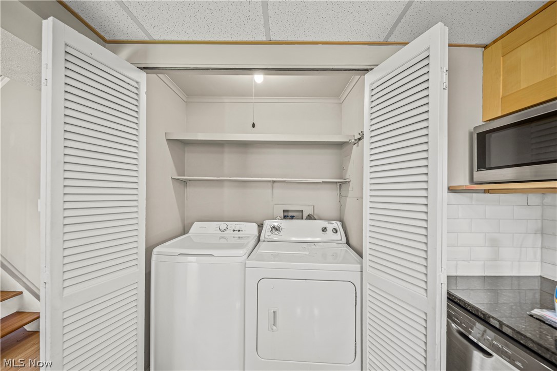 938 Som Center Road Cleveland, OH 44143 - Photo 13 of 35 Gallery Image 13