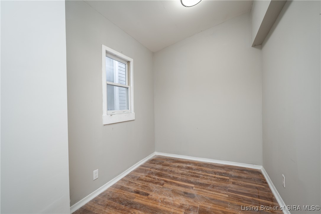 1512 Locust Street New Albany, IN 47150 - Photo 15 of 27