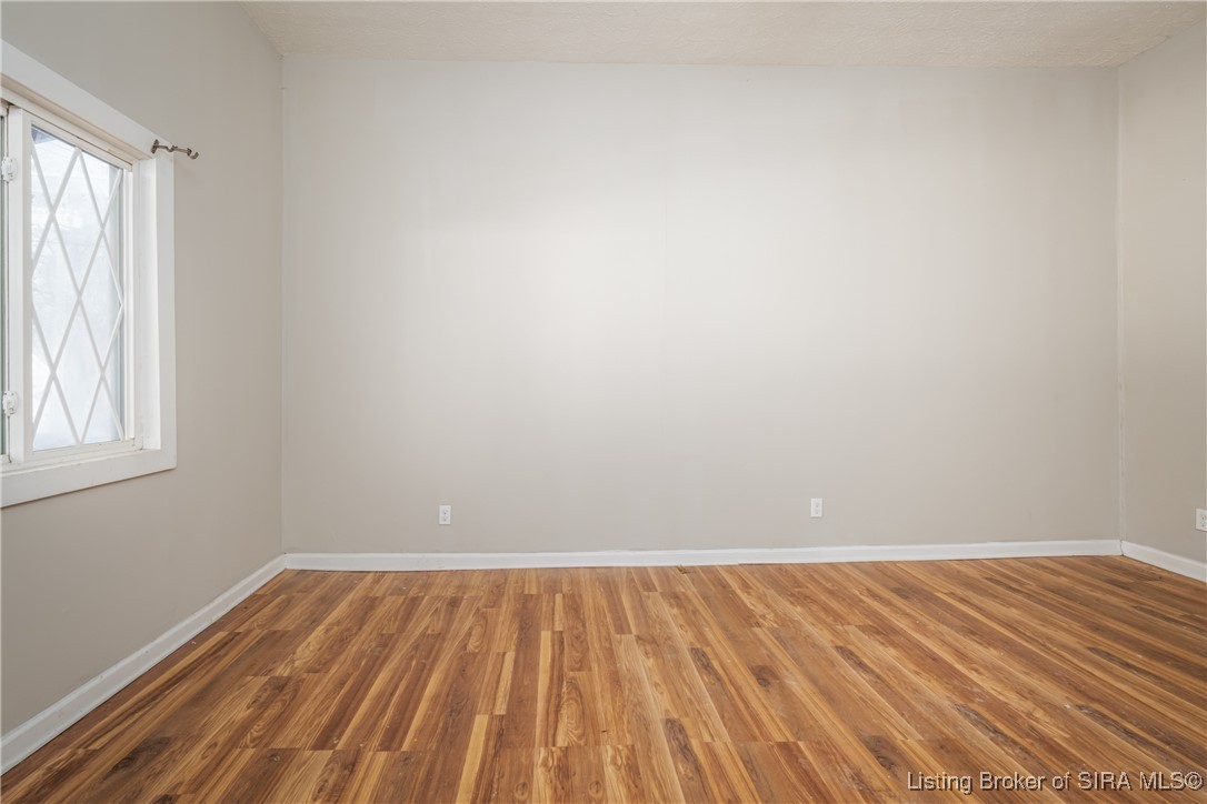 1512 Locust Street New Albany, IN 47150 - Photo 8 of 27