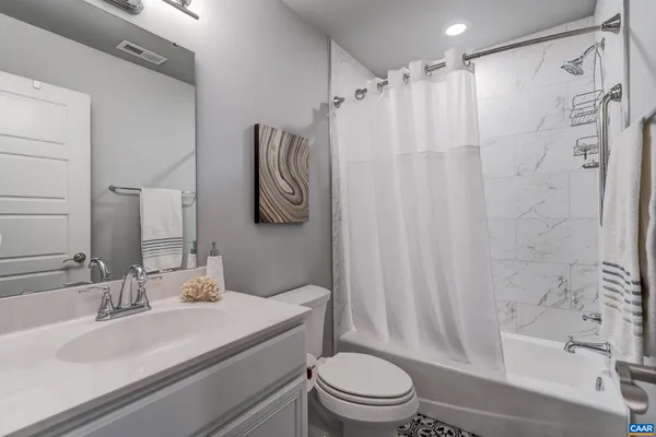 a view of a back yard of the house