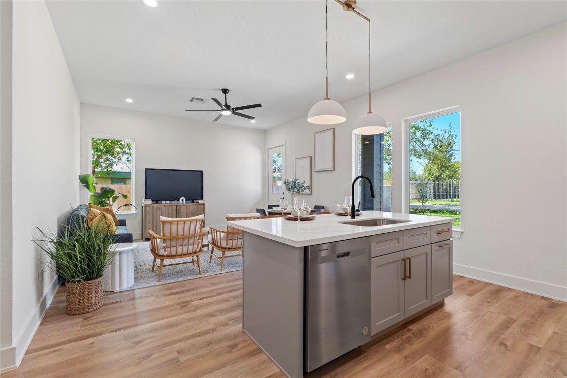 6532 Weston Street, Unit B Houston, TX 77021 - Photo 9 of 29