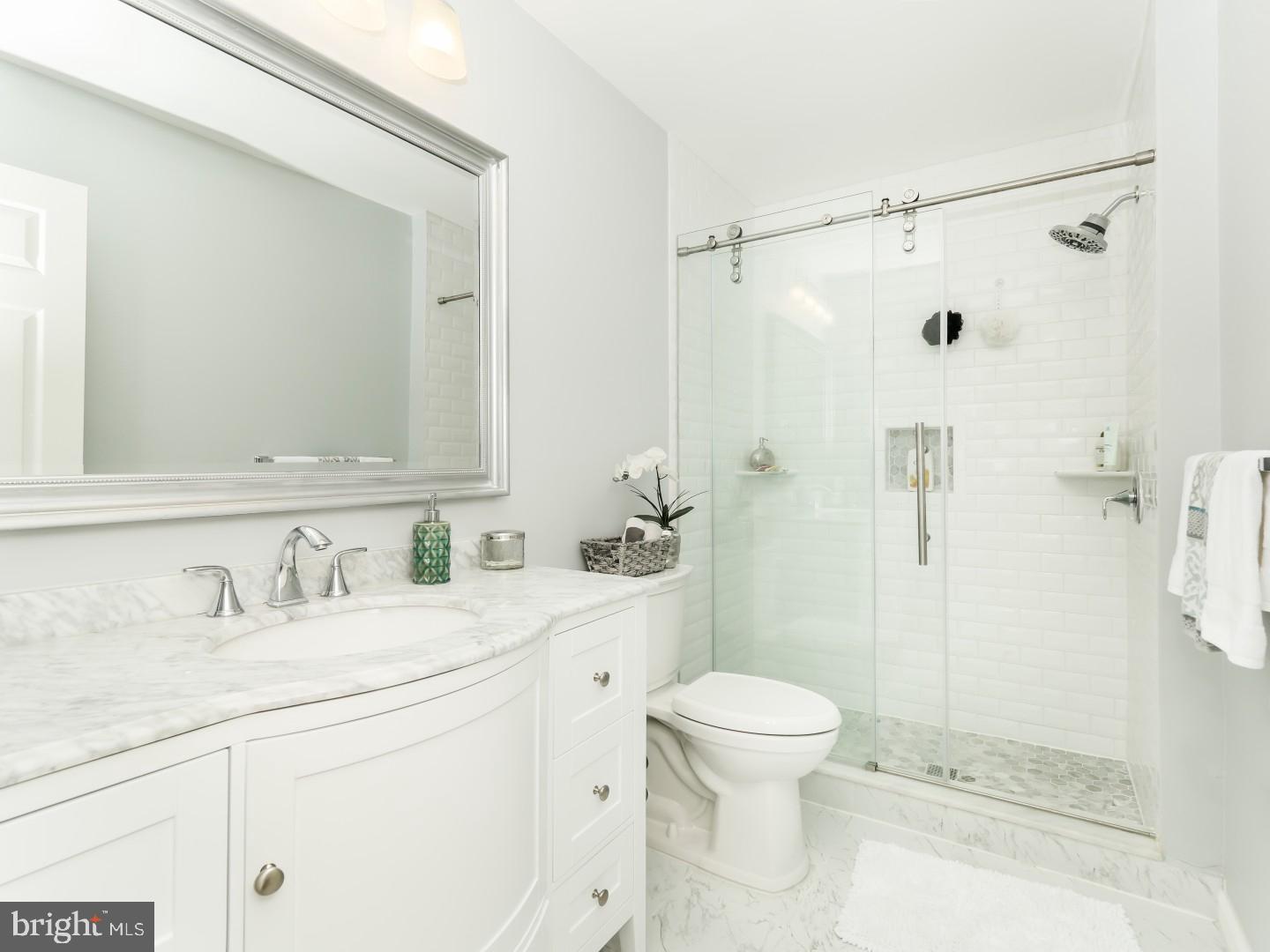 1237 Fountain Road Newtown, PA 18940 - Photo 20 of 25 Bathroom