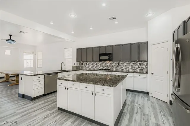 $599,000 | 9337 Gold Lake Avenue, Las Vegas, NV 89149