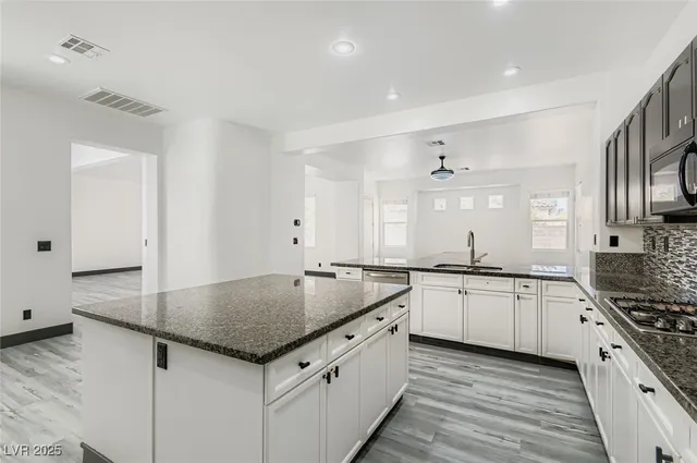 $599,000 | 9337 Gold Lake Avenue, Las Vegas, NV 89149