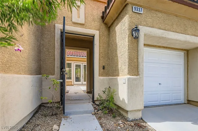 $599,000 | 9337 Gold Lake Avenue, Las Vegas, NV 89149
