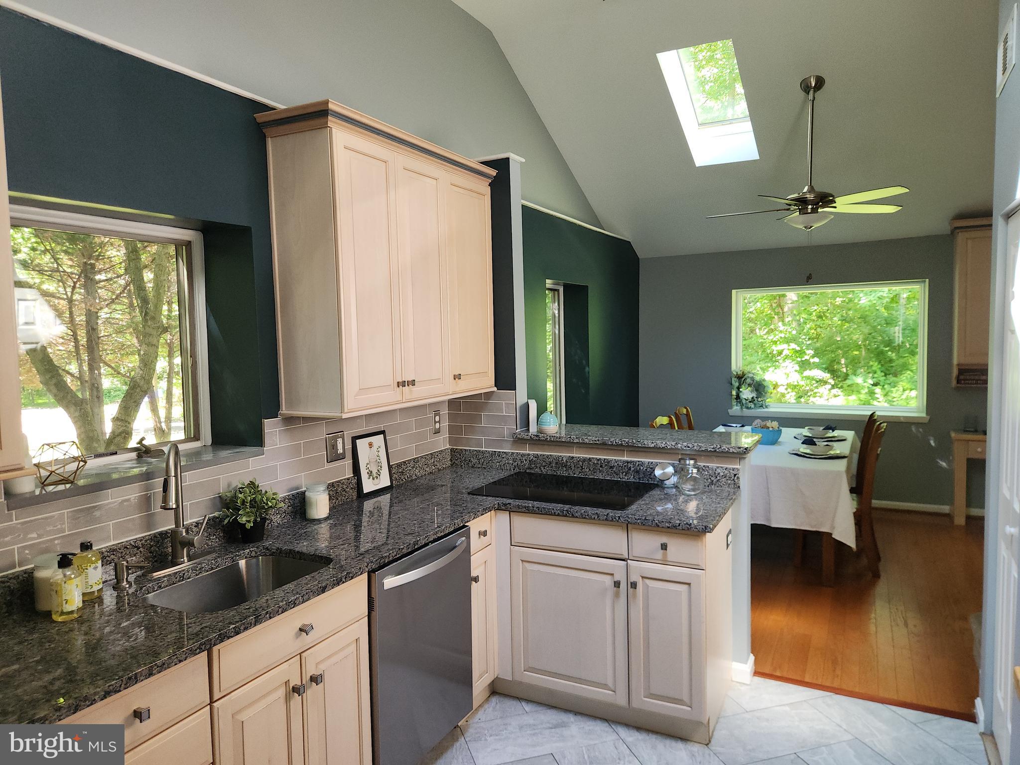 1530 Murphy Lane Silver Spring, MD 20905 - Photo 31 of 75
