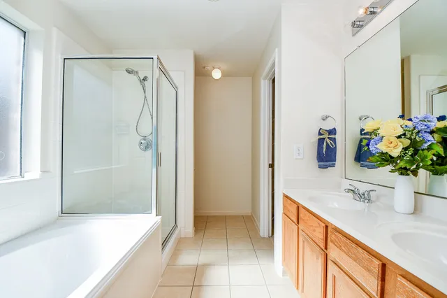 $1,960 | 1905 Creek Run Drive, Pearland, TX 77584