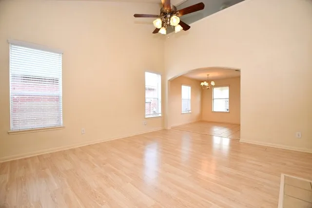 $1,960 | 1905 Creek Run Drive, Pearland, TX 77584