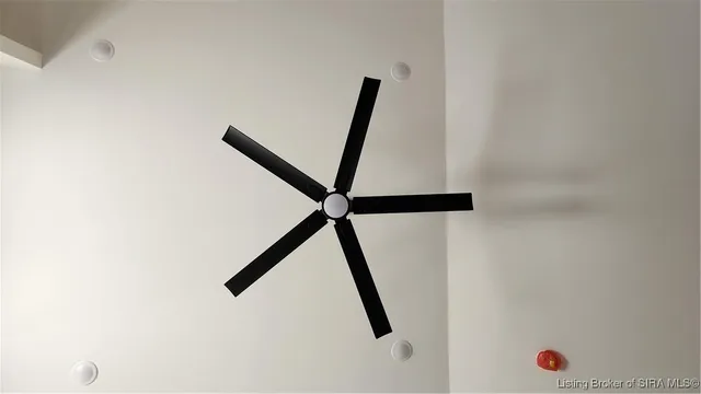 $329,900 | 118 Hunter Trace, Salem, IN 47167