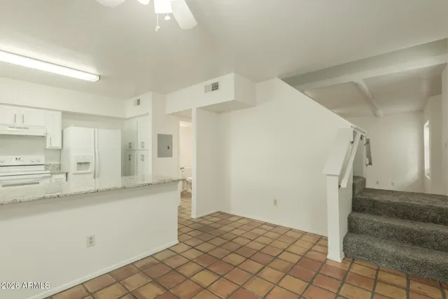 $1,695 | 1446 East Grovers Avenue, Unit 17, Phoenix, AZ 85022