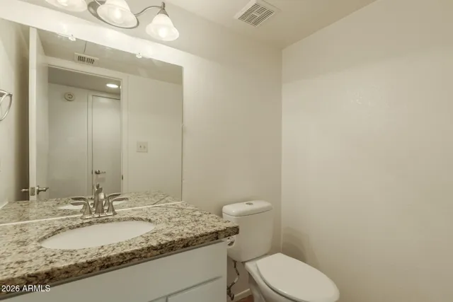 $1,695 | 1446 East Grovers Avenue, Unit 17, Phoenix, AZ 85022