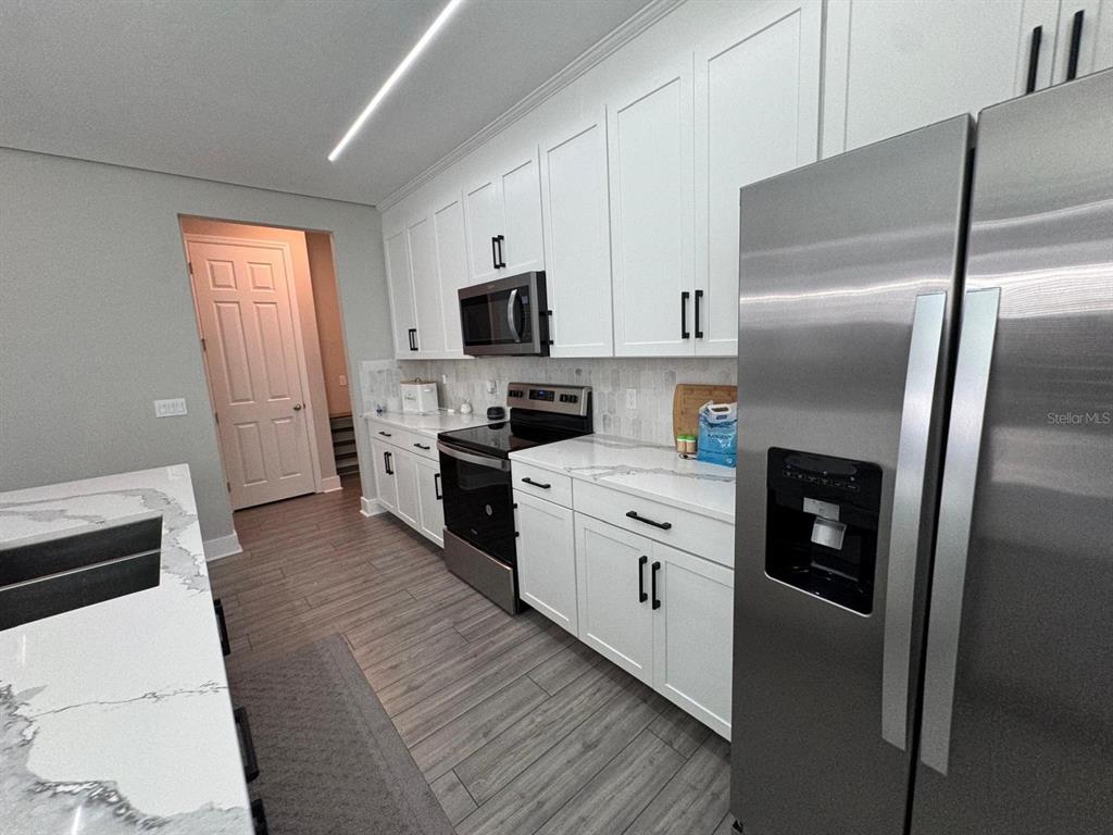 4812 Lime Rickey Alley Winter Garden, FL 34787 - Photo 8 of 31