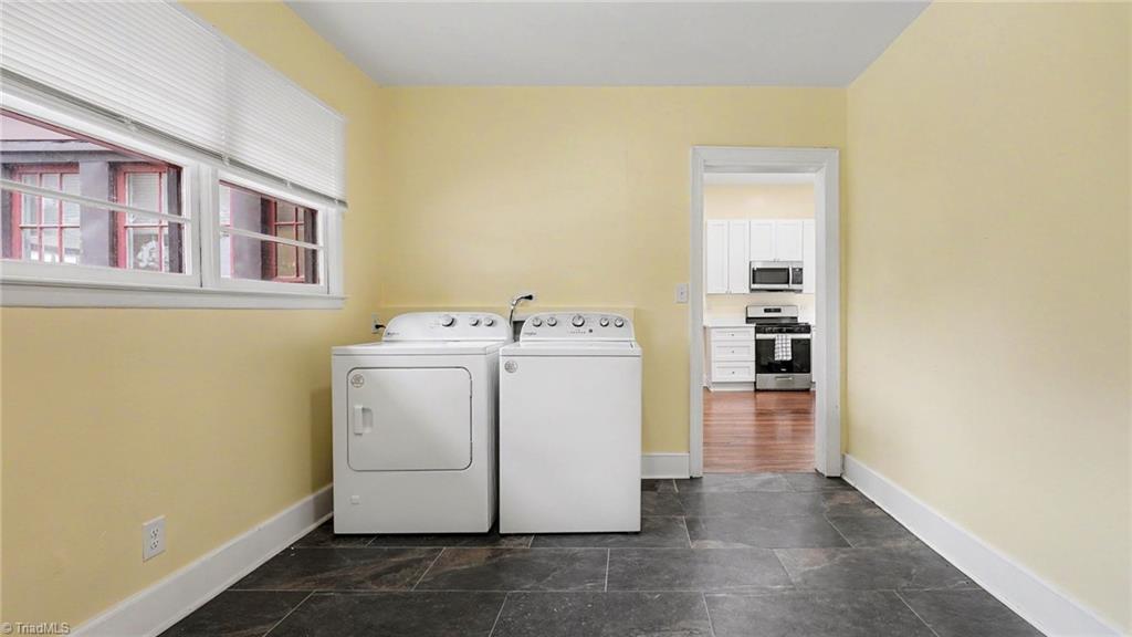 306 West Ray Avenue High Point, NC 27262 - Photo 25 of 29 Laundry Room