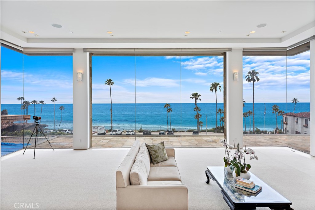 348 West Paseo De Cristobal San Clemente, CA 92672 - Photo 2 of 6 a living room with furniture