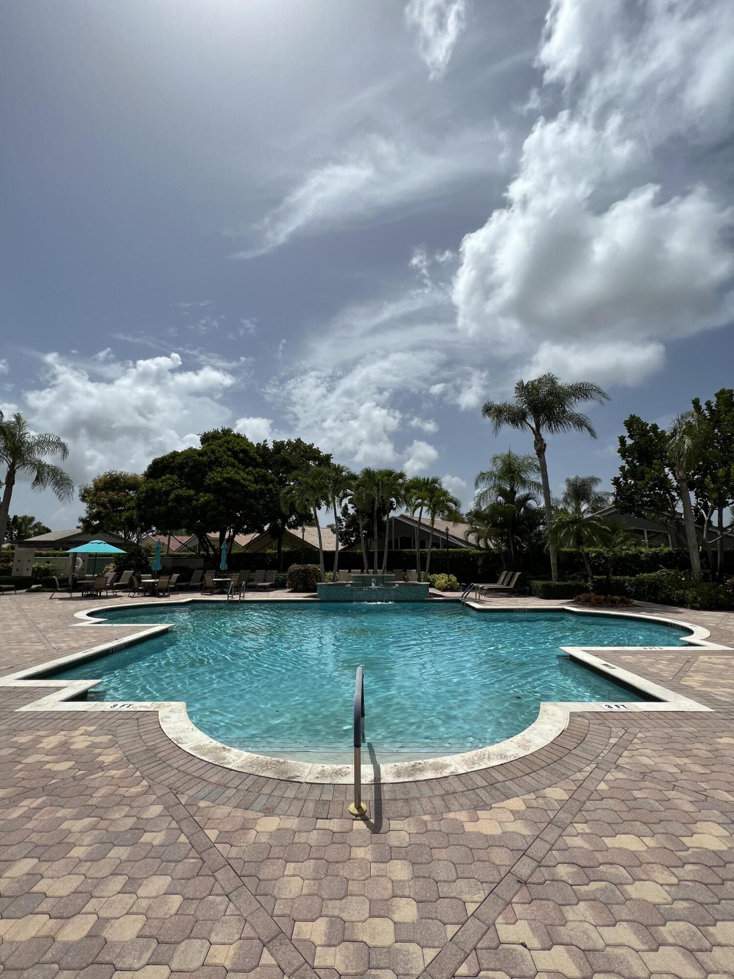 6581 Sun River Road Boynton Beach, FL 33437 - Photo 46 of 56 CLUB HOUSE POOL