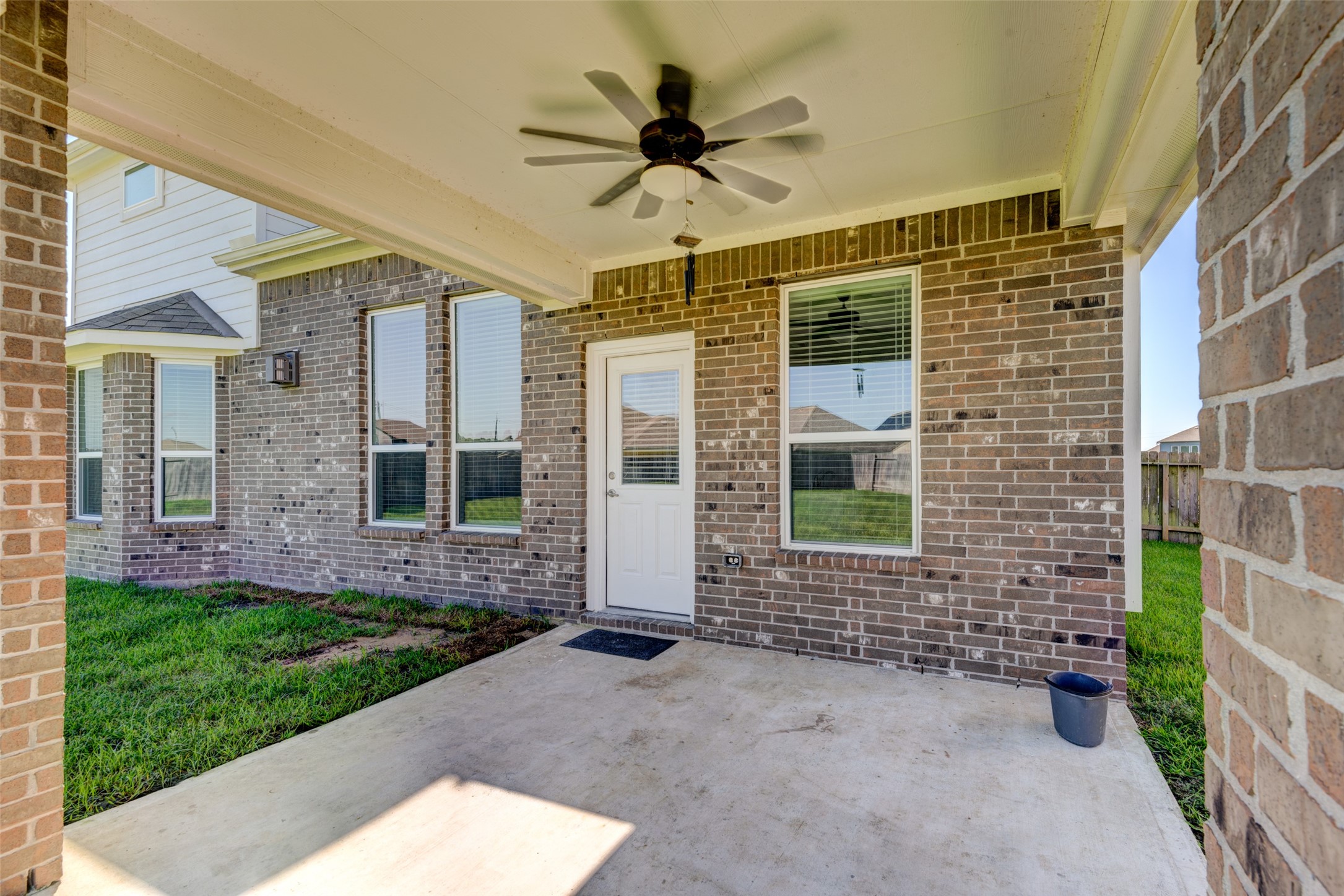23421 Vineyard Drive Alvin, TX 77511 - Photo 29 of 32 a front view of a house with a yard