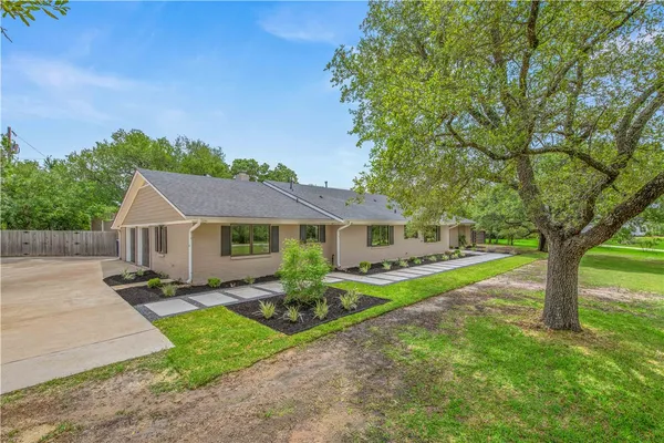$1,240,000 | 743 South Rosemary Drive, Bryan, TX 77802