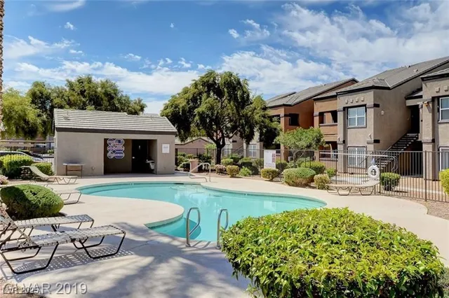 $1,395 | 6650 West Warm Springs Road, Unit 2120, Las Vegas, NV 89118