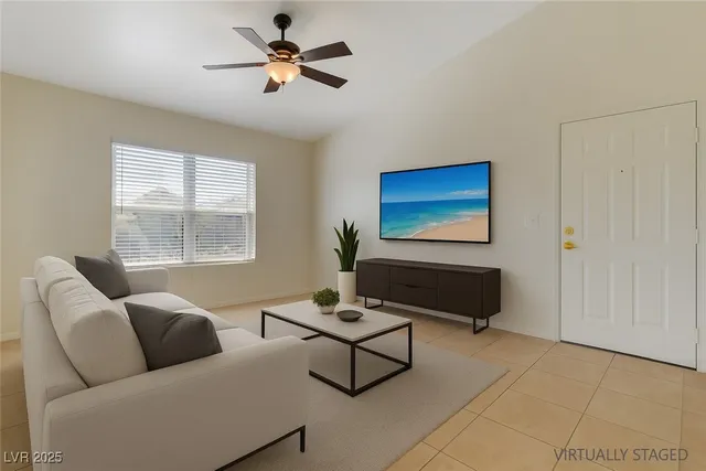 $1,395 | 6650 West Warm Springs Road, Unit 2120, Las Vegas, NV 89118