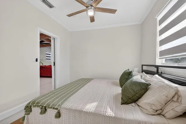 $3,700 | 1511 South Palmway, Lake Worth Beach, FL 33460