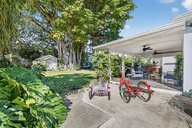 $3,700 | 1511 South Palmway, Lake Worth Beach, FL 33460