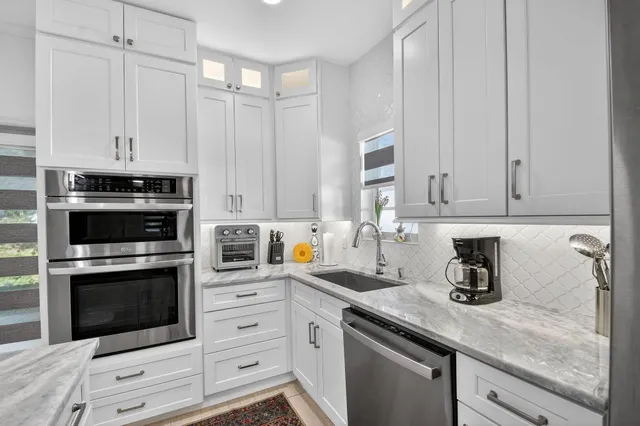 $3,700 | 1511 South Palmway, Lake Worth Beach, FL 33460