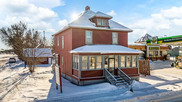 $185,000 | 628 East Sheridan Street, Ely, MN 55731