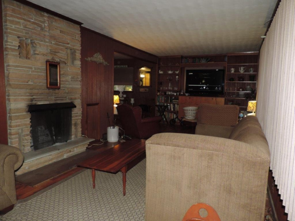 6230 Durham Road Whitehall, MI 49461 - Photo 6 of 11 DSCN0963