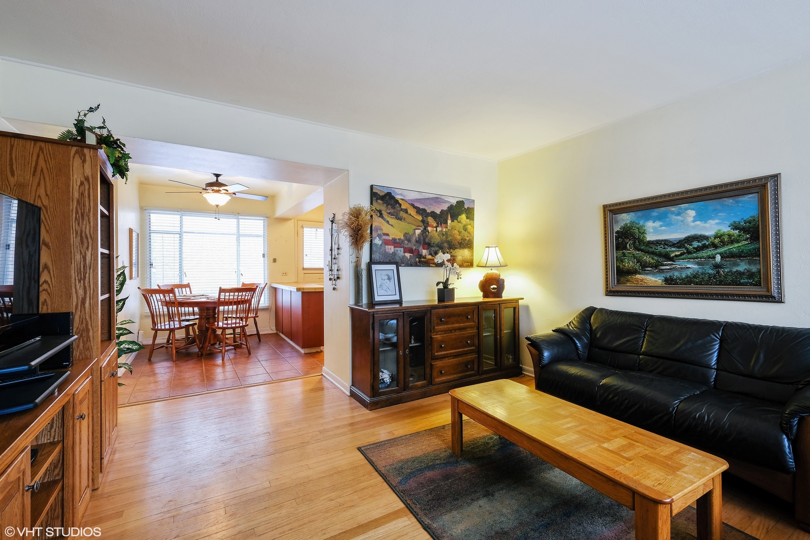 697 Green Bay Road Highland Park, IL 60035 - Photo 2 of 13