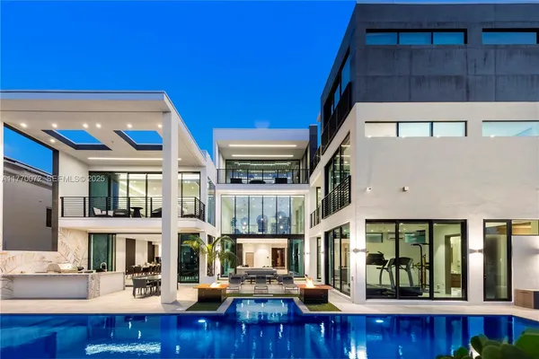 $75,000 | 1400 Bayview Drive, Fort Lauderdale, FL 33304