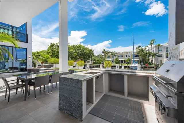 $60,000 | 1400 Bayview Drive, Fort Lauderdale, FL 33304