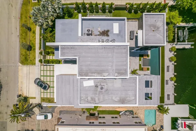 $60,000 | 1400 Bayview Drive, Fort Lauderdale, FL 33304