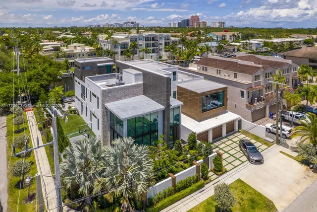 $60,000 | 1400 Bayview Drive, Fort Lauderdale, FL 33304