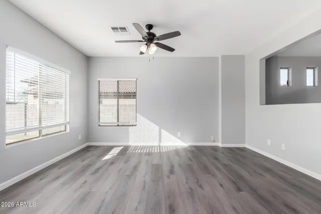 $1,995 | 11023 West Loma Lane, Peoria, AZ 85345