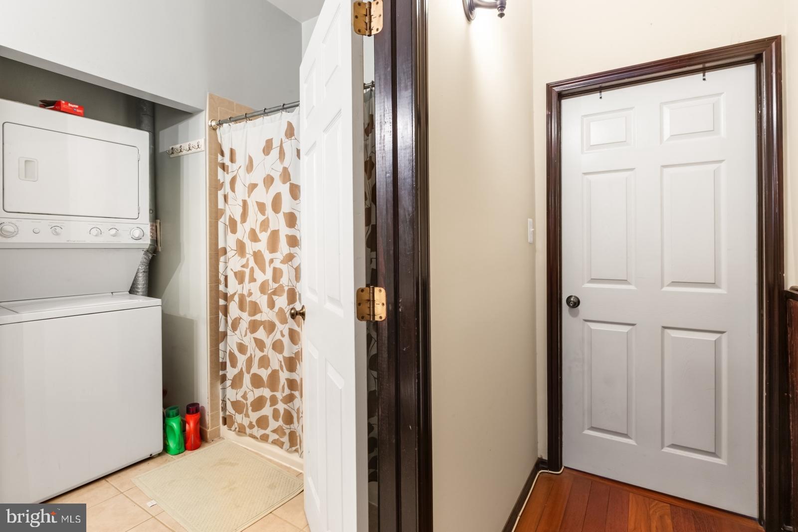 35 South 13th Street, Unit 2 Philadelphia, PA 19107 - Photo 15 of 24