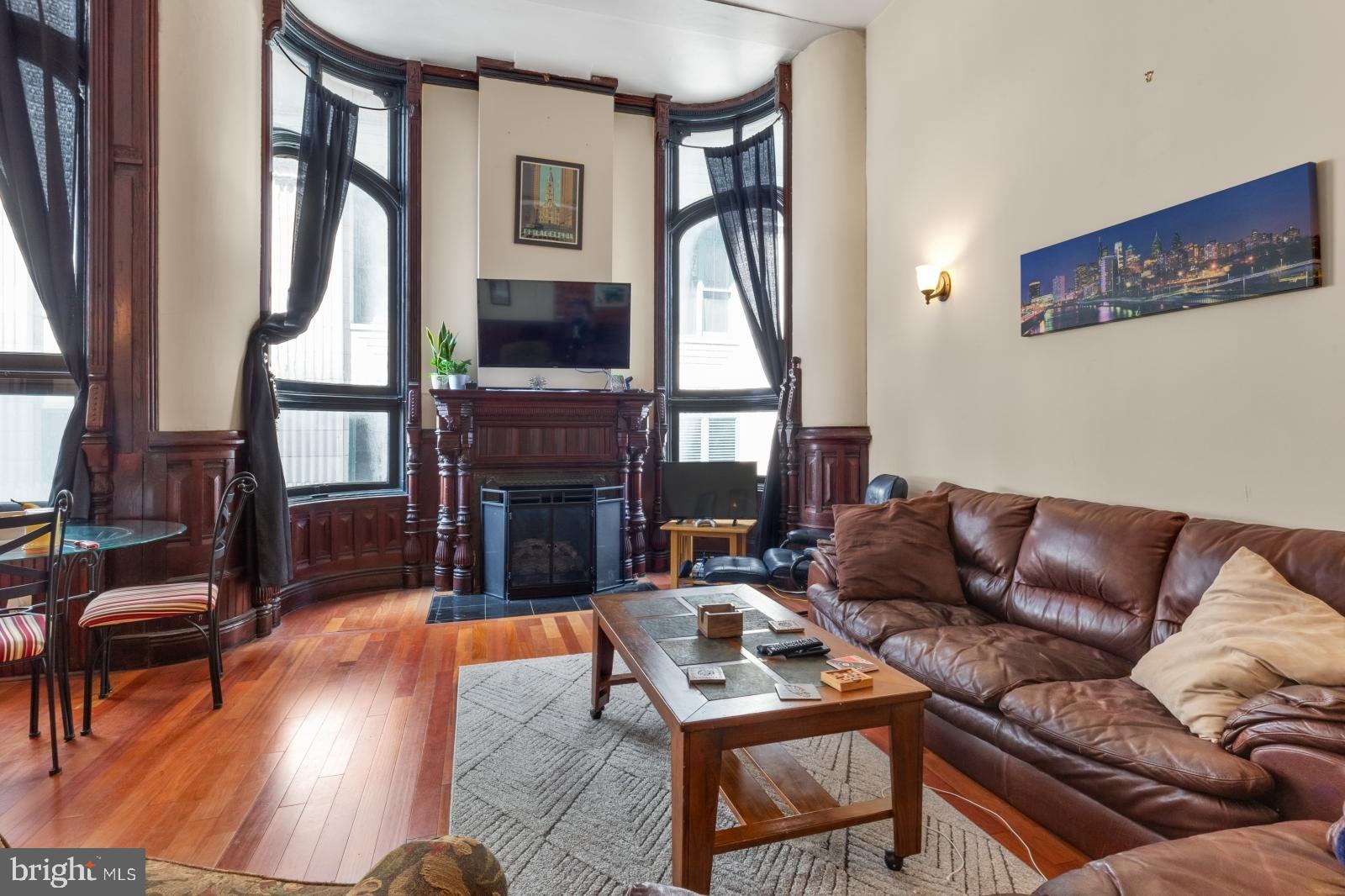 35 South 13th Street, Unit 2 Philadelphia, PA 19107 - Photo 6 of 24