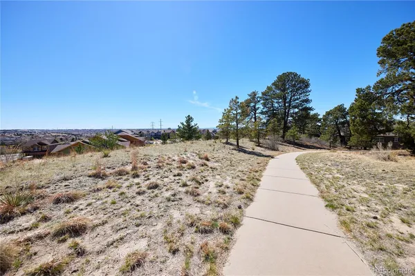 $665,000 | 6918 South Elk Court, Aurora, CO 80016