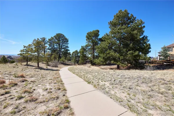 $665,000 | 6918 South Elk Court, Aurora, CO 80016