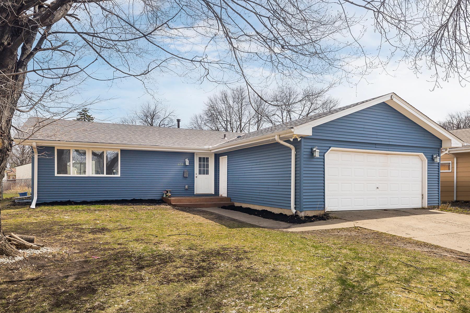 673 Monroe Street South Shakopee, MN 55379 - Photo 1 of 24