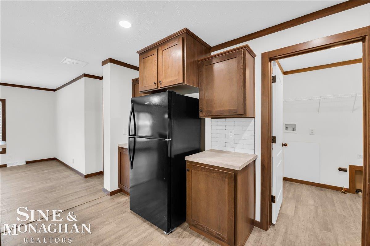 2060 Washington Street Algonac, MI 48001 - Photo 17 of 37