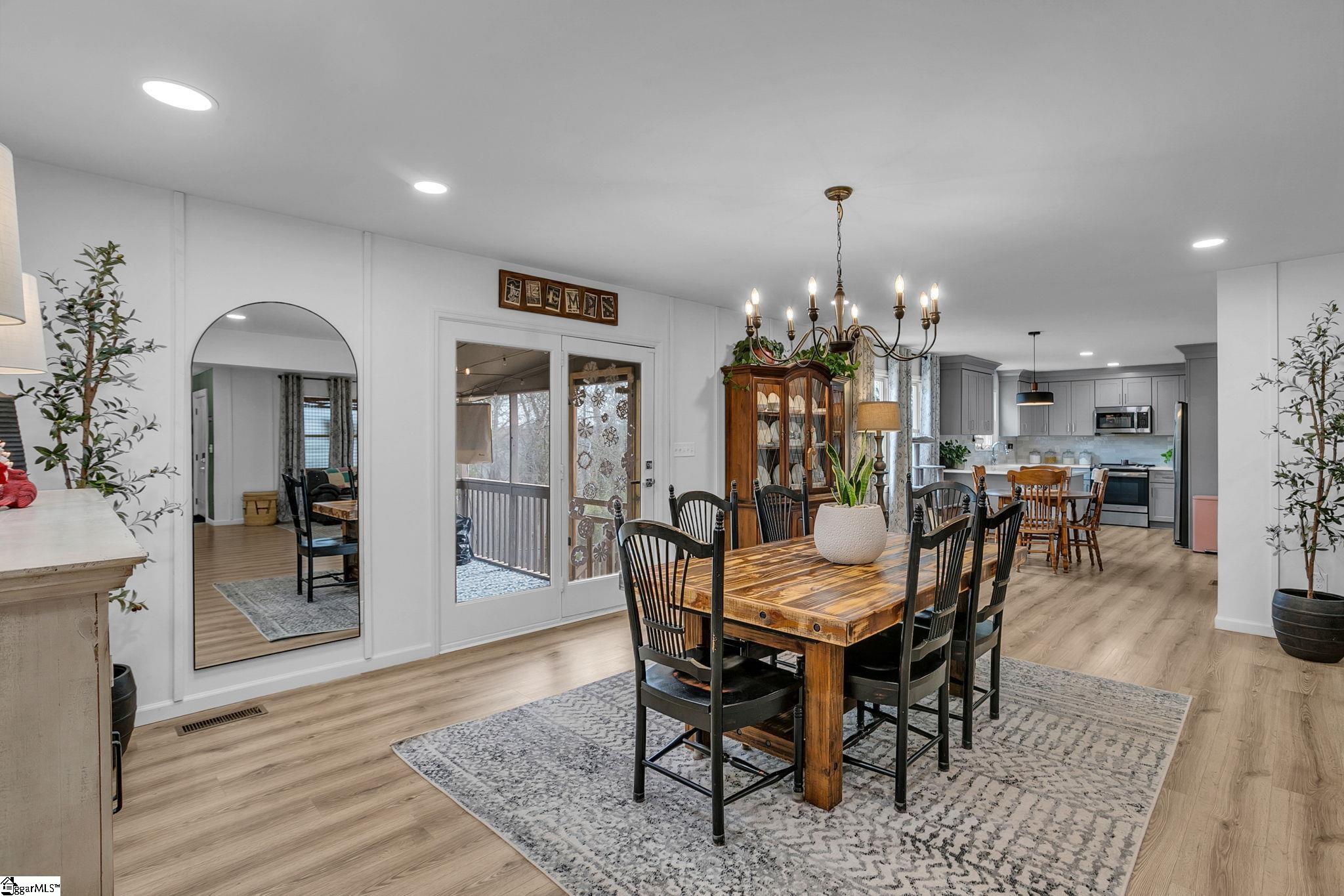 123 Graystone Drive Moore, SC 29369 - Photo 12 of 47