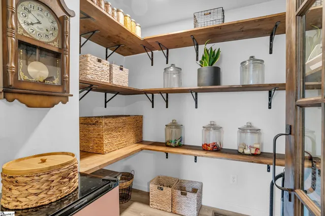 $399,900 | 123 Graystone Drive, Moore, SC 29369