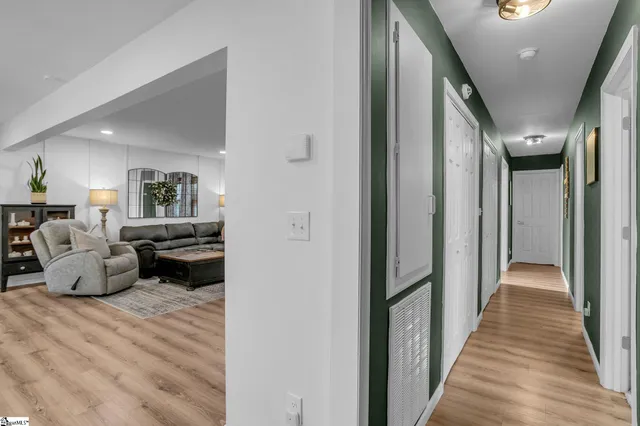 $399,900 | 123 Graystone Drive, Moore, SC 29369